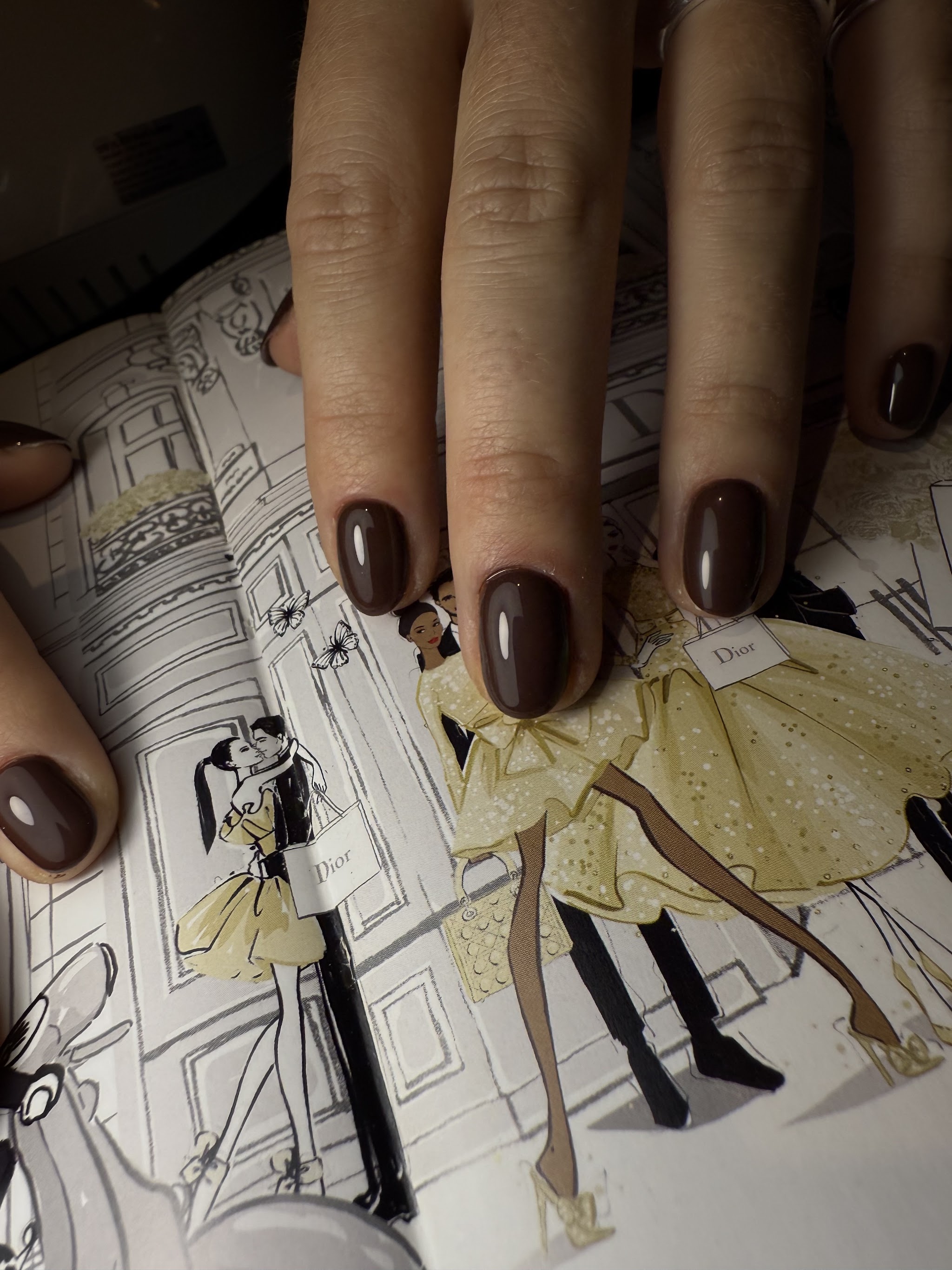 Chocoladebruine nagels